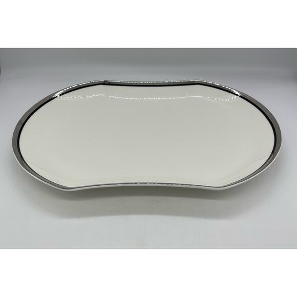 Mikasa Solitude Platter Bone China 14 5/8 x 9 3/4 - Picture 1 of 5